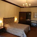 Otantik & Hotel