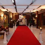 Otantik & Hotel