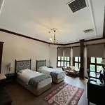 Otantik & Hotel