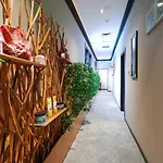 Otantik & Hotel 4*