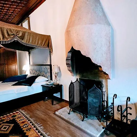 Otantik & Hotel
