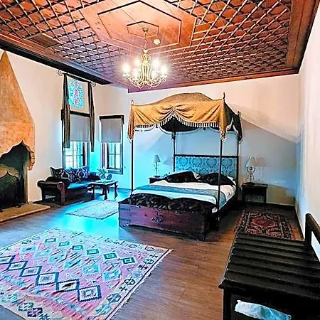 Otantik & Hotel 4*